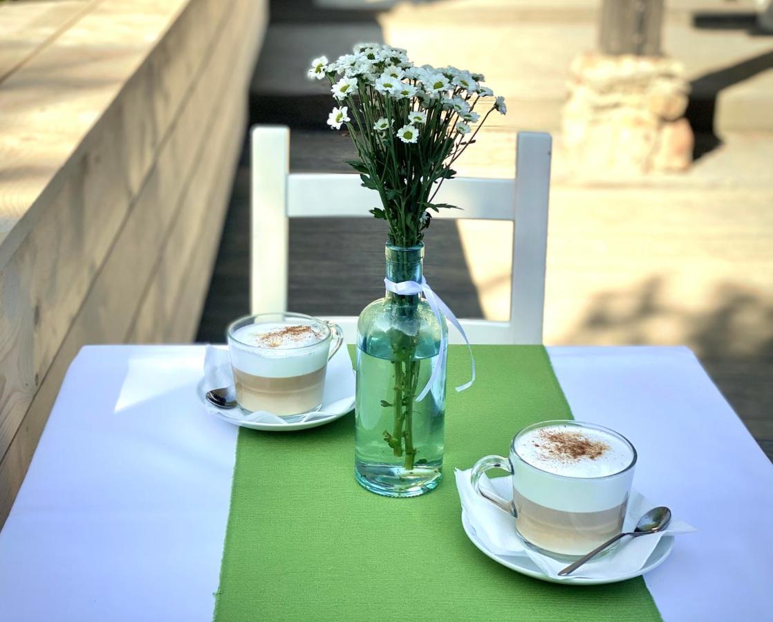 Zielone Wzgorze Bed & Breakfast Sulistrowiczki Dış mekan fotoğraf